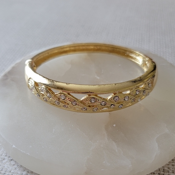 Gold Rhinestone Twisted Hinged Bracelet - Picture 8 of 13